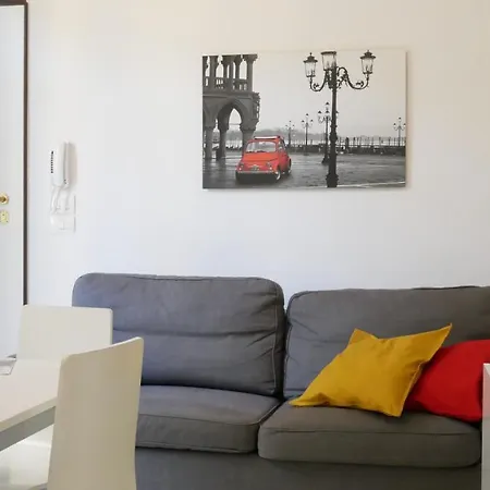 Apartamento Guesthost - Welcome House Bolonha