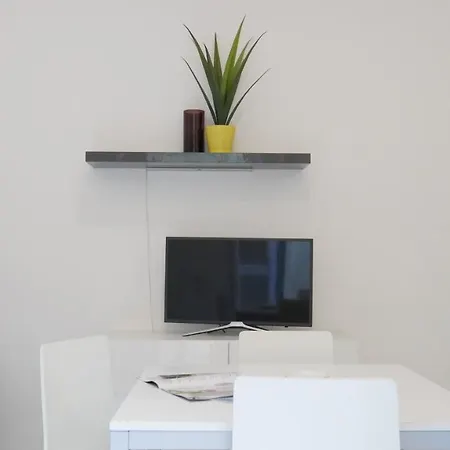 Guesthost - Welcome House Bolonha