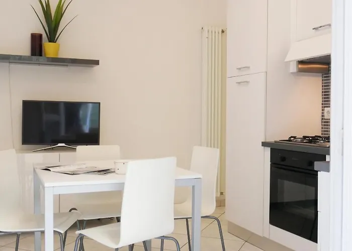 Guesthost - Welcome House Appartamento *