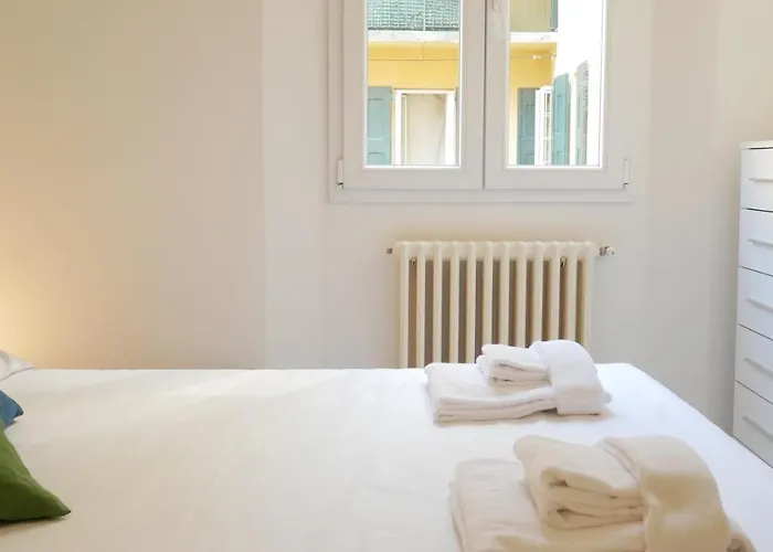 Guesthost - Welcome House Appartamento *