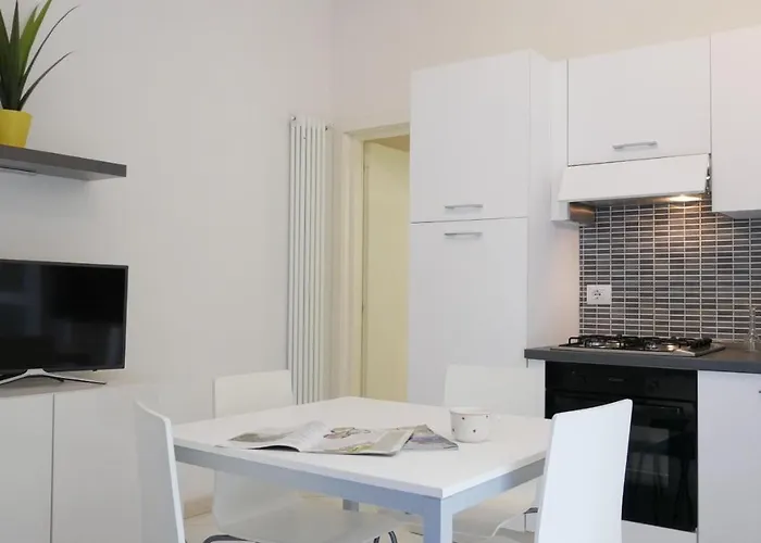 Guesthost - Welcome House Bologna